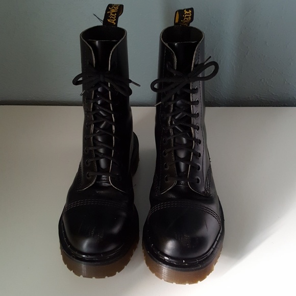 🚫SOLD🚫 Vintage 90's Dr. Martens Combat Boots - Picture 3 of 8